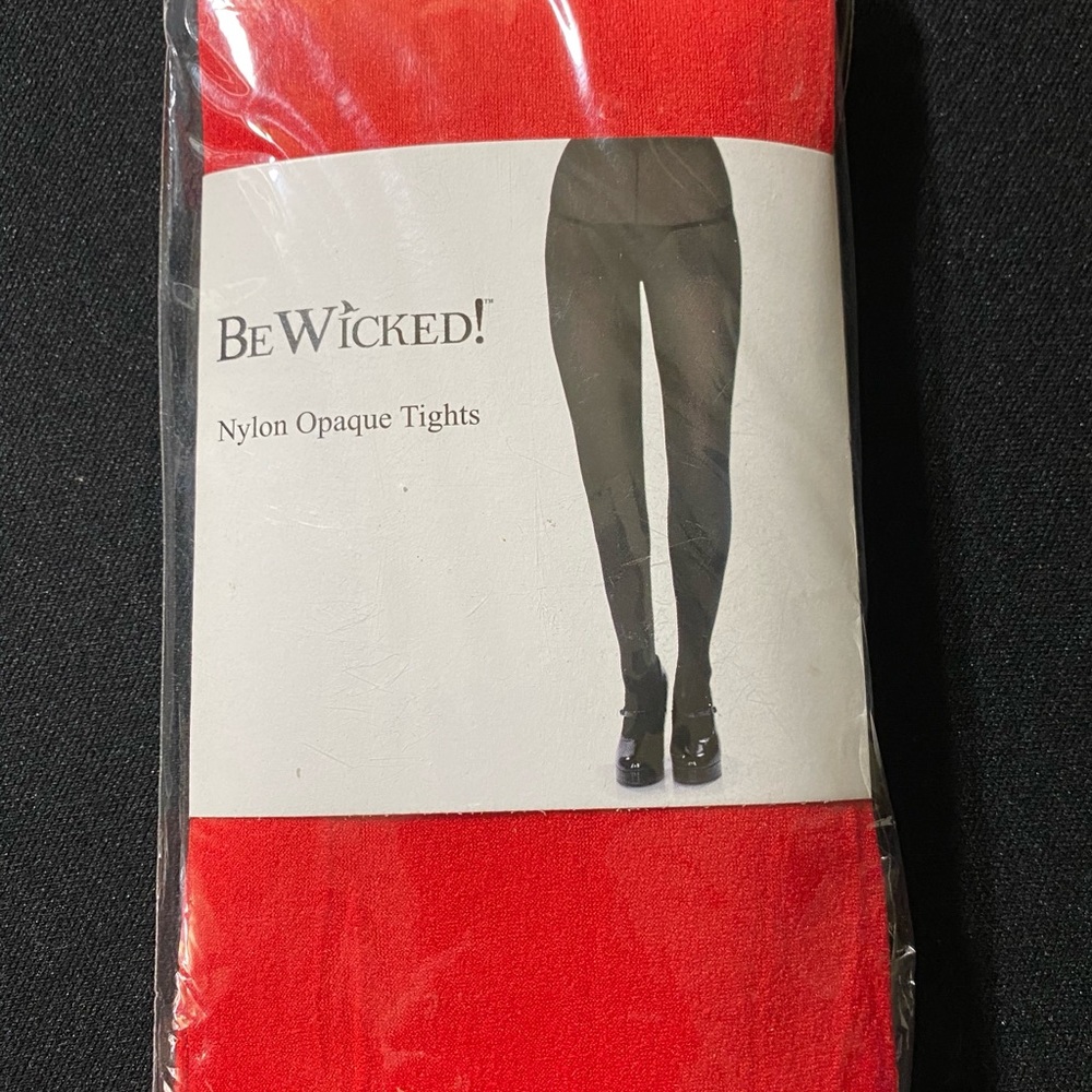 Read nylon opaque tights